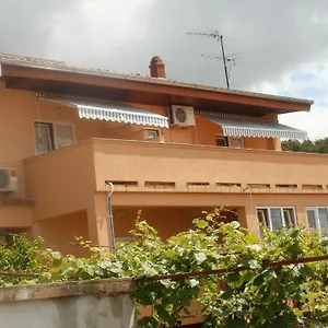 And Nediljko Apartman Bibinje